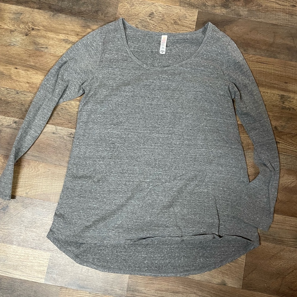 LuLaRoe Heather Gray Long Sleeve Top